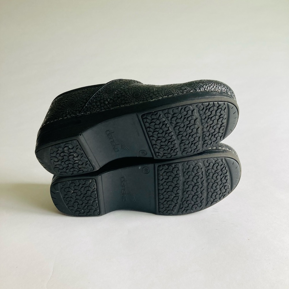 Dansko Professional Black Grey Leather Clogs size EUR 40, US 9.5 Comfy! EUC - Picture 8 of 10